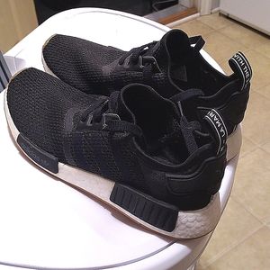 Adidas Boost La Marque Aux 3 Bandes Athletic Shoes